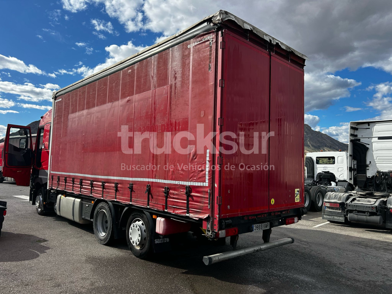 RENAULT T480 HIGH SLEEPER CAB 6X2*4 ejes 6x2*4 - Camion à rideaux coulissants: photos 4 RENAULT T480 HIGH SLEEPER CAB 6X2*4 ejes 6x2*4 - Camion à rideaux coulissants: photos 4
