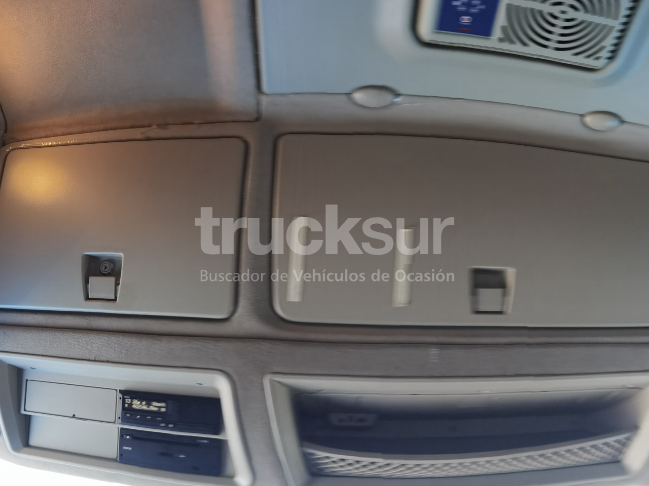 Tracteur routier IVECO STRALIS AS440S46T/P HI-WAY: photos 16