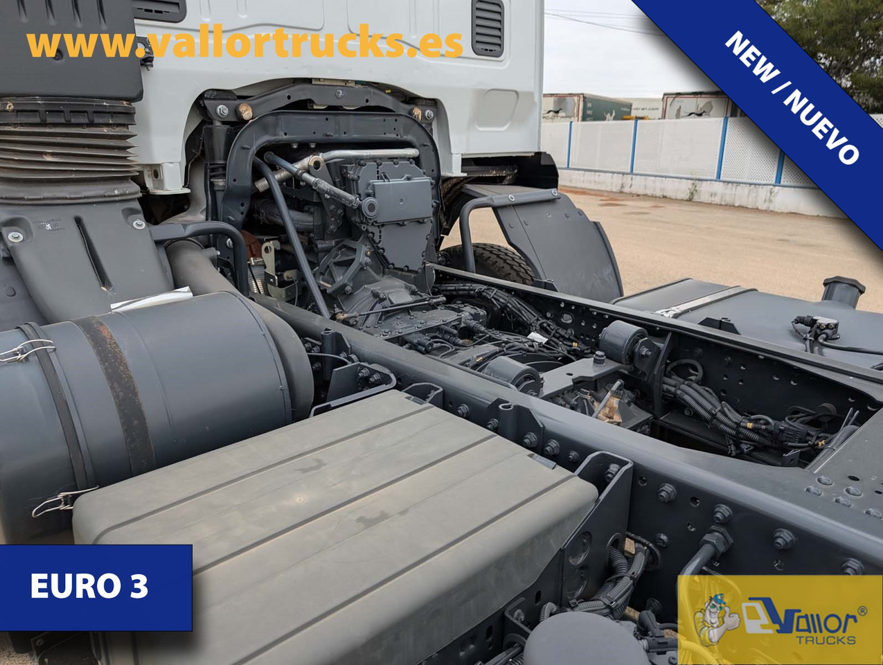 IVECO TRAKKER 380 - E3 ONLY EXPORT OUT EUROPE - Camion: photos 5 IVECO TRAKKER 380 - E3 ONLY EXPORT OUT EUROPE - Camion: photos 5