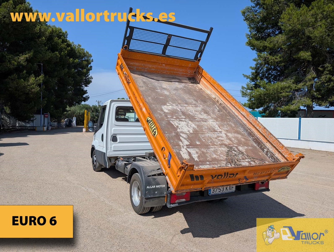 IVECO 35C15 - Camion benne: photos 2 IVECO 35C15 - Camion benne: photos 2