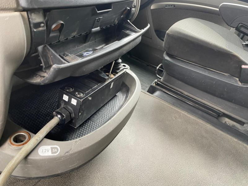 Camion ampliroll DAF XF105 460: photos 12