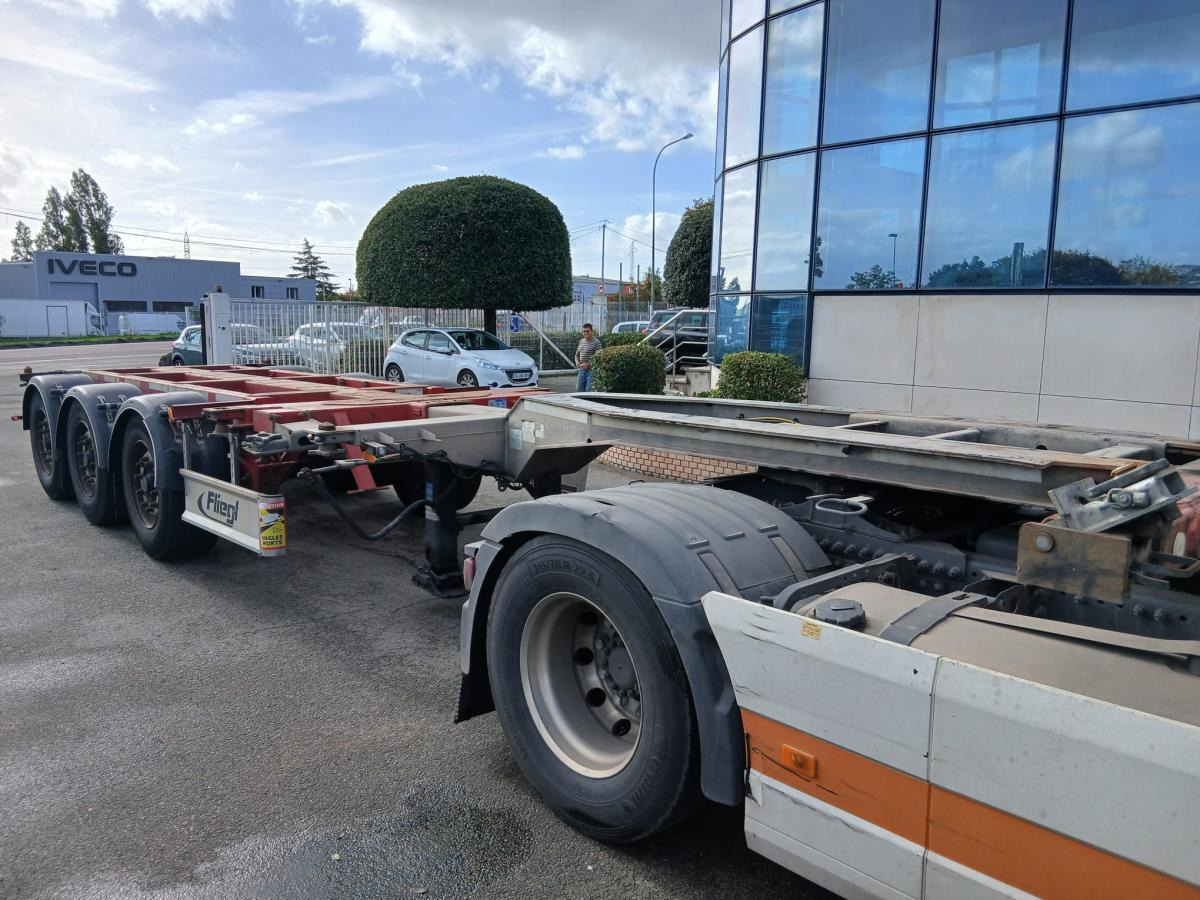 Fliegl - Semi-remorque porte-conteneur/ Caisse mobile: photos 5 Fliegl - Semi-remorque porte-conteneur/ Caisse mobile: photos 5