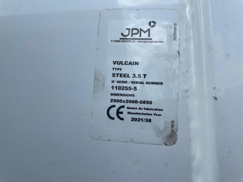 Iveco Daily 35 140 - Utilitaire benne: photos 4 Iveco Daily 35 140 - Utilitaire benne: photos 4