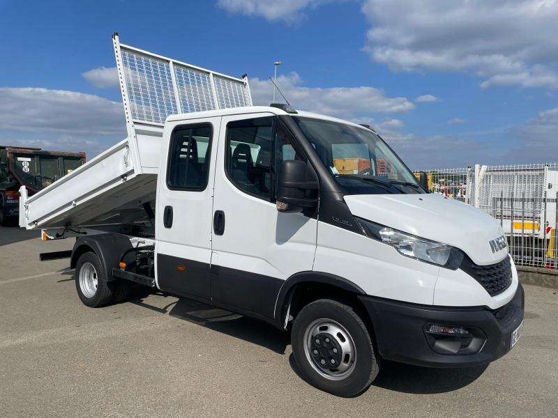 Iveco Daily 35 140 - Utilitaire benne: photos 1 Iveco Daily 35 140 - Utilitaire benne: photos 1
