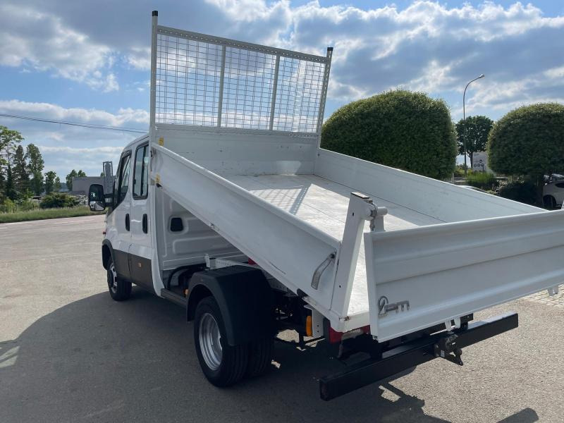 Iveco Daily 35 140 - Utilitaire benne: photos 5 Iveco Daily 35 140 - Utilitaire benne: photos 5