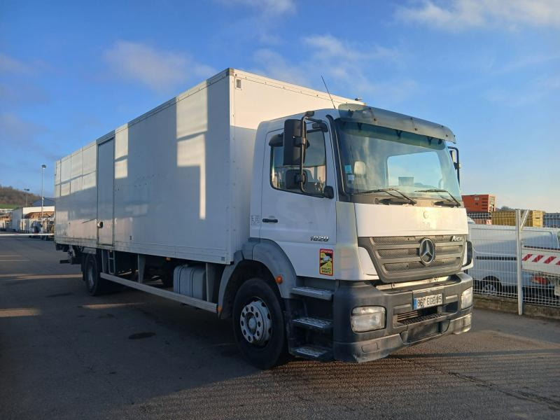 Mercedes Axor 1829 - Camion fourgon: photos 2 Mercedes Axor 1829 - Camion fourgon: photos 2