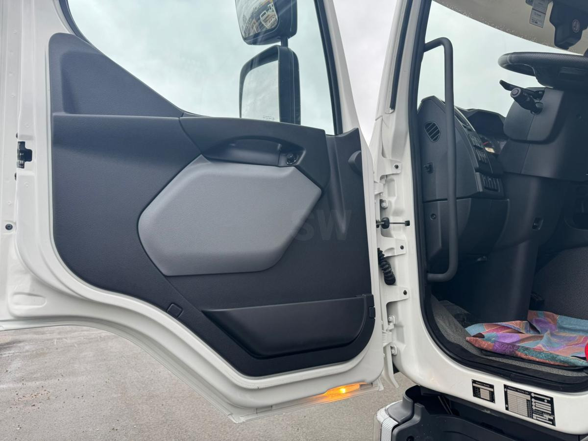 Camion plateau Renault Gamme C 320 DTI8: photos 23