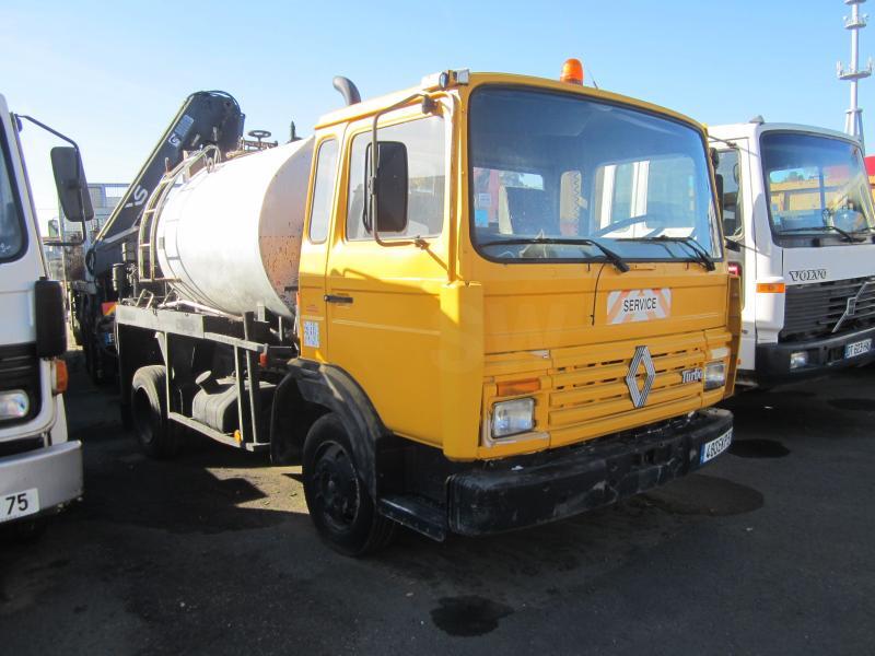 Renault Gamme S - Camion citerne: photos 1 Renault Gamme S - Camion citerne: photos 1