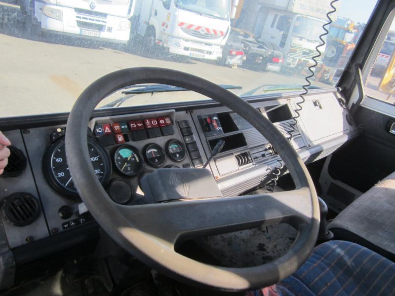 Camion citerne Renault Gamme S: photos 6