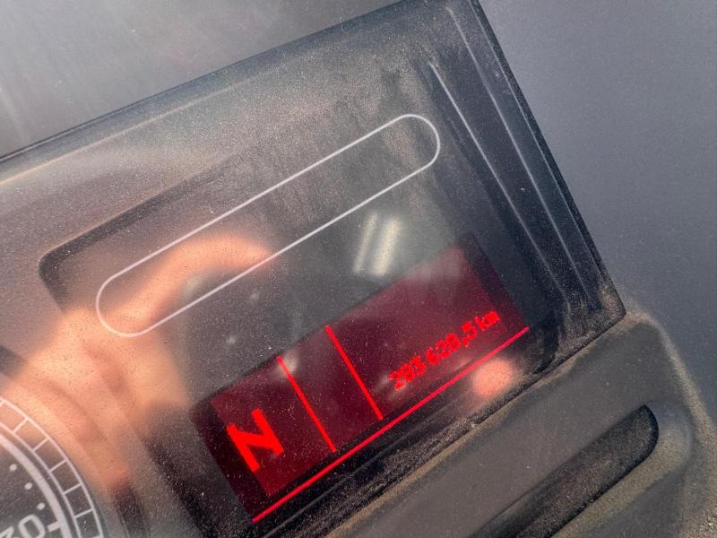 Camion citerne pour transport de carburant Renault Premium: photos 21 Camion citerne pour transport de carburant Renault Premium: photos 21