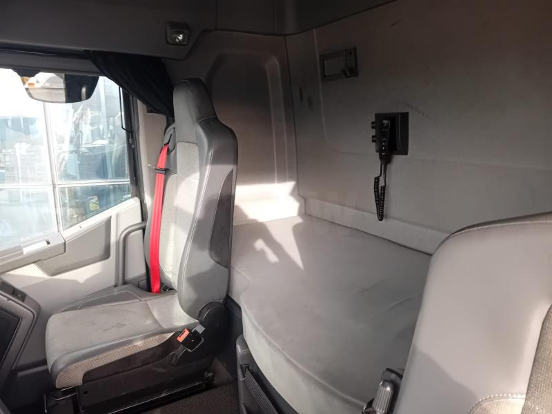 Renault Gamme T 460 - Tracteur routier: photos 4 Renault Gamme T 460 - Tracteur routier: photos 4