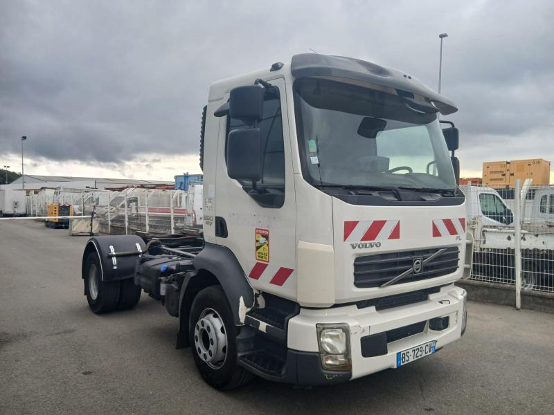 Volvo FL 260 - Châssis cabine: photos 1 Volvo FL 260 - Châssis cabine: photos 1