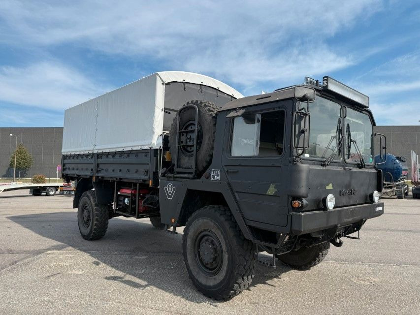MAN 5 to KAT MIL 4x4 SHOWTRUCK - Camion à rideaux coulissants: photos 2 MAN 5 to KAT MIL 4x4 SHOWTRUCK - Camion à rideaux coulissants: photos 2