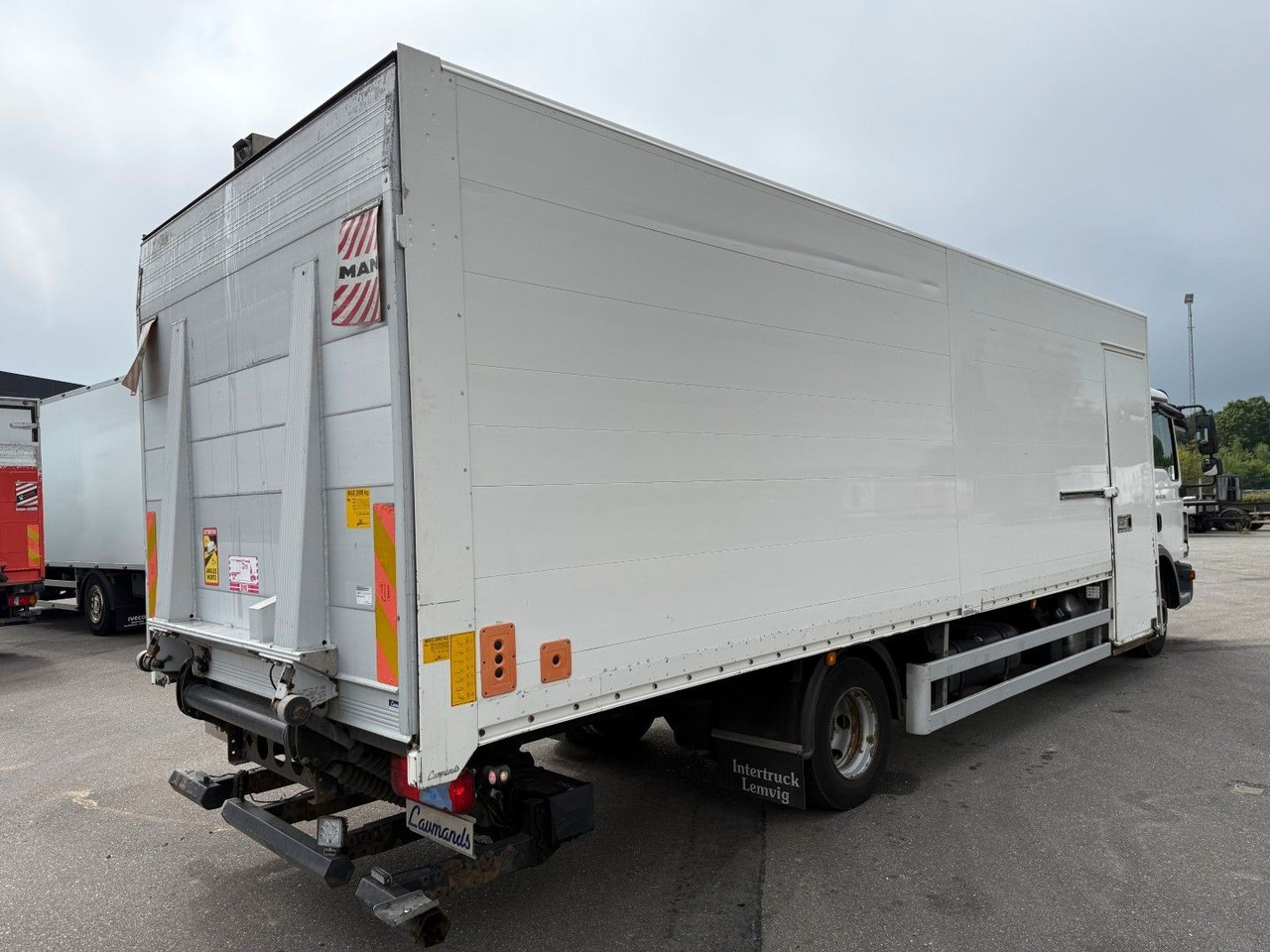 MAN TGL 12.220 4x2 Euro 6 Koffer - Camion fourgon: photos 3 MAN TGL 12.220 4x2 Euro 6 Koffer - Camion fourgon: photos 3