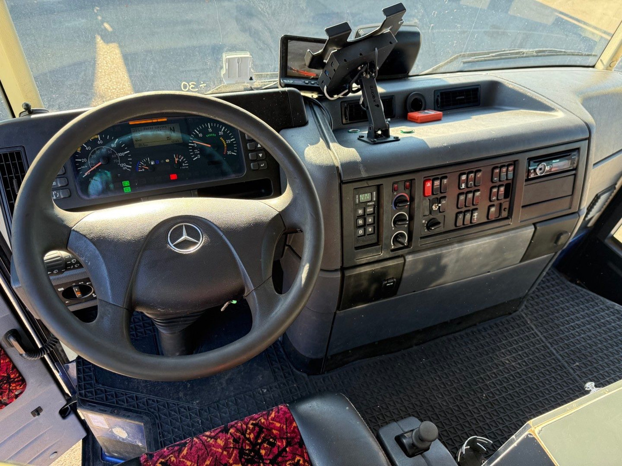 Camion hydrocureur Mercedes-Benz Econic 2633 6x2*4 Hvidtved Larsen SLP309 Euro 5: photos 26