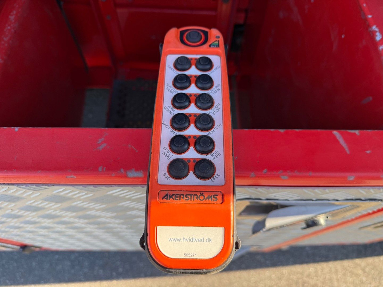 Camion hydrocureur Mercedes-Benz Econic 2633 6x2*4 Hvidtved Larsen SLP309 Euro 5: photos 16