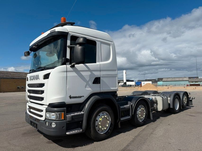 Scania G450 LB 8x2*6 MNB ADR Chassis / Retarder - Châssis cabine: photos 1 Scania G450 LB 8x2*6 MNB ADR Chassis / Retarder - Châssis cabine: photos 1