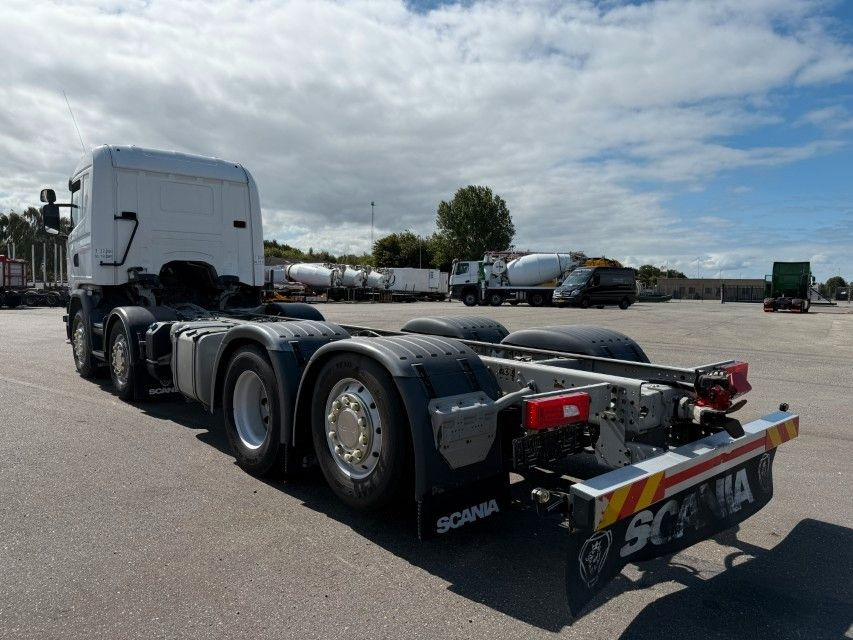 Scania G450 LB 8x2*6 MNB ADR Chassis / Retarder - Châssis cabine: photos 4 Scania G450 LB 8x2*6 MNB ADR Chassis / Retarder - Châssis cabine: photos 4