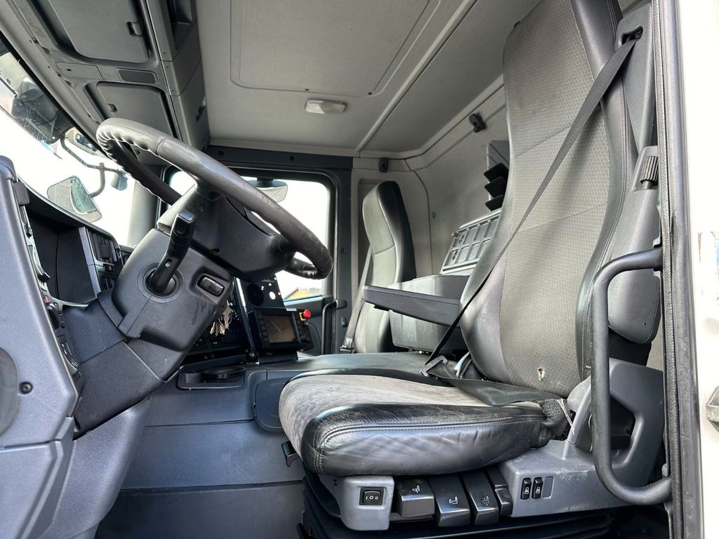 Scania P320 6x2*4 JOAB Anaconda MD 22,1 m3 / Müllwagen Scania P320 6x2*4 JOAB Anaconda MD 22,1 m3 / Müllwagen - Benne à ordures ménagères: photos 5 Scania P320 6x2*4 JOAB Anaconda MD 22,1 m3 / Müllwagen Scania P320 6x2*4 JOAB Anaconda MD 22,1 m3 / Müllwagen - Benne à ordures ménagères: photos 5