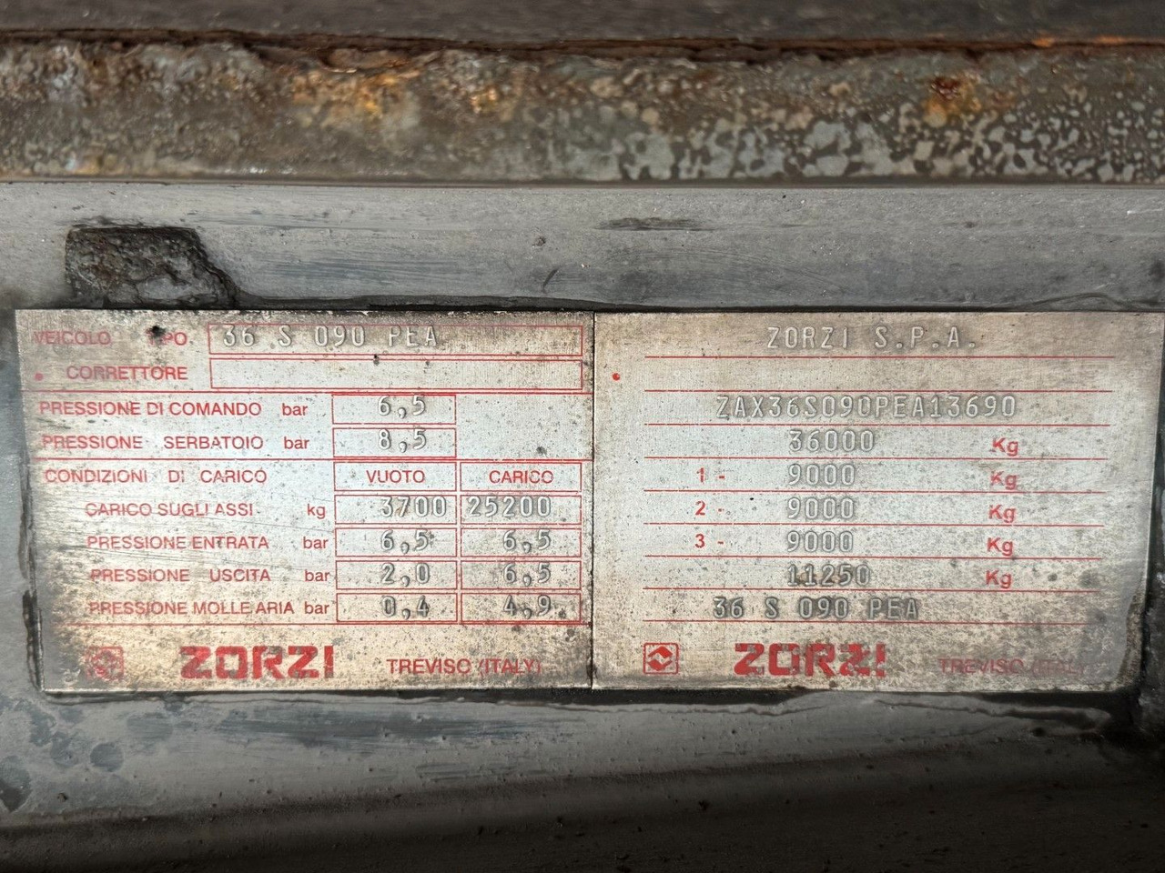 Camion hydrocureur Scania R450 4x2 Euro 6 Disab Centurion LN20 Sauglader: photos 24 Camion hydrocureur Scania R450 4x2 Euro 6 Disab Centurion LN20 Sauglader: photos 24