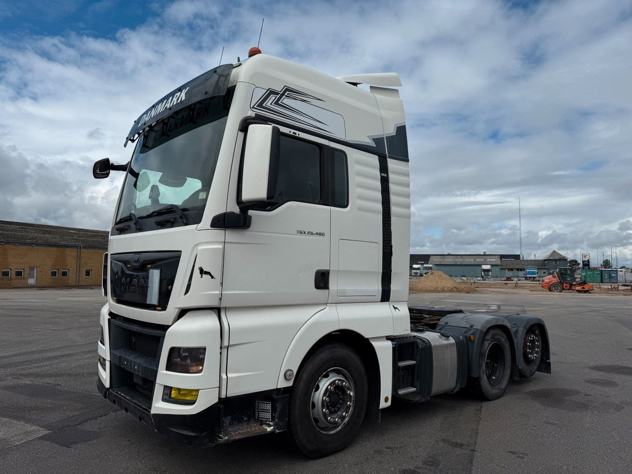 MAN TGX 26.480 XXL 6x2 Hydraulics - Tracteur routier: photos 1 MAN TGX 26.480 XXL 6x2 Hydraulics - Tracteur routier: photos 1