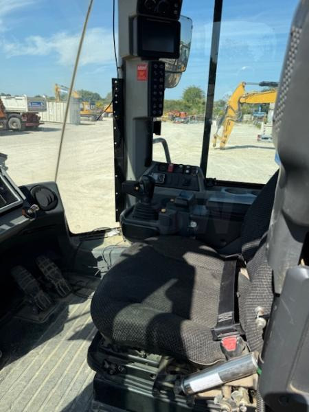 Caterpillar 950M - Chargeuse sur pneus: photos 5 Caterpillar 950M - Chargeuse sur pneus: photos 5