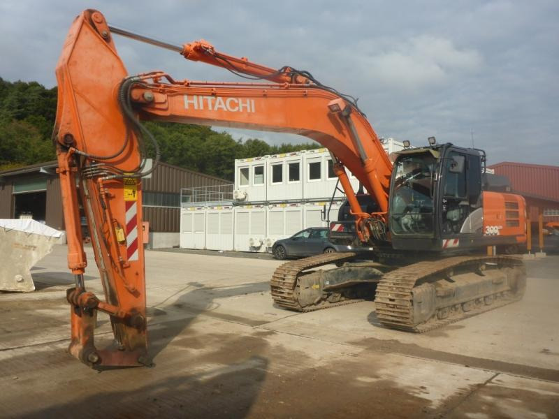 Hitachi ZX300LCN-6 - Pelle sur chenille: photos 2 Hitachi ZX300LCN-6 - Pelle sur chenille: photos 2