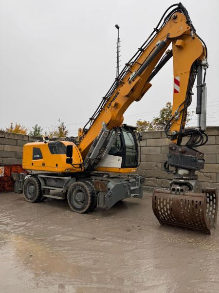 Liebherr LH22 - Pelle de manutention: photos 2 Liebherr LH22 - Pelle de manutention: photos 2