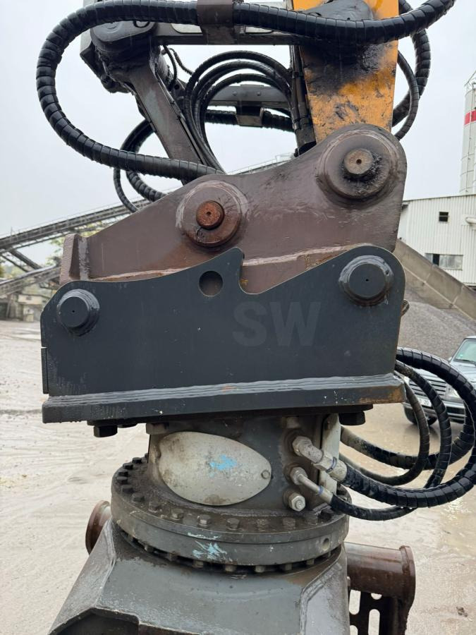 Liebherr LH22 - Pelle de manutention: photos 5 Liebherr LH22 - Pelle de manutention: photos 5