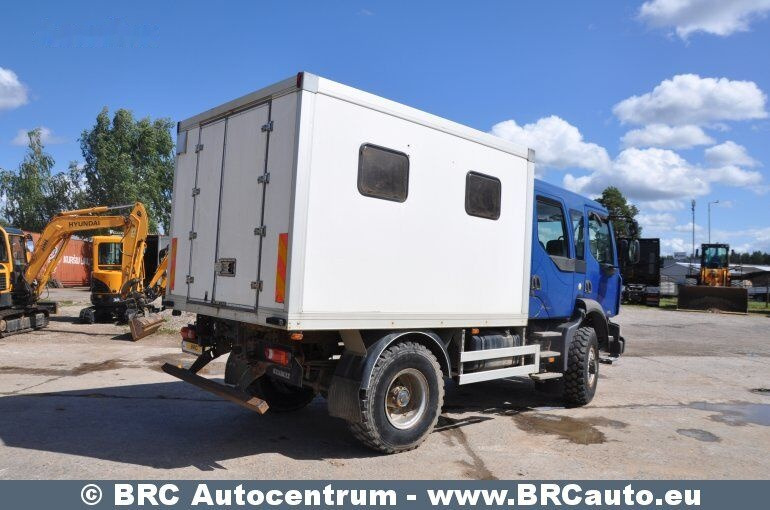 Renault Midlum 220 4X4 - Camion fourgon: photos 5 Renault Midlum 220 4X4 - Camion fourgon: photos 5