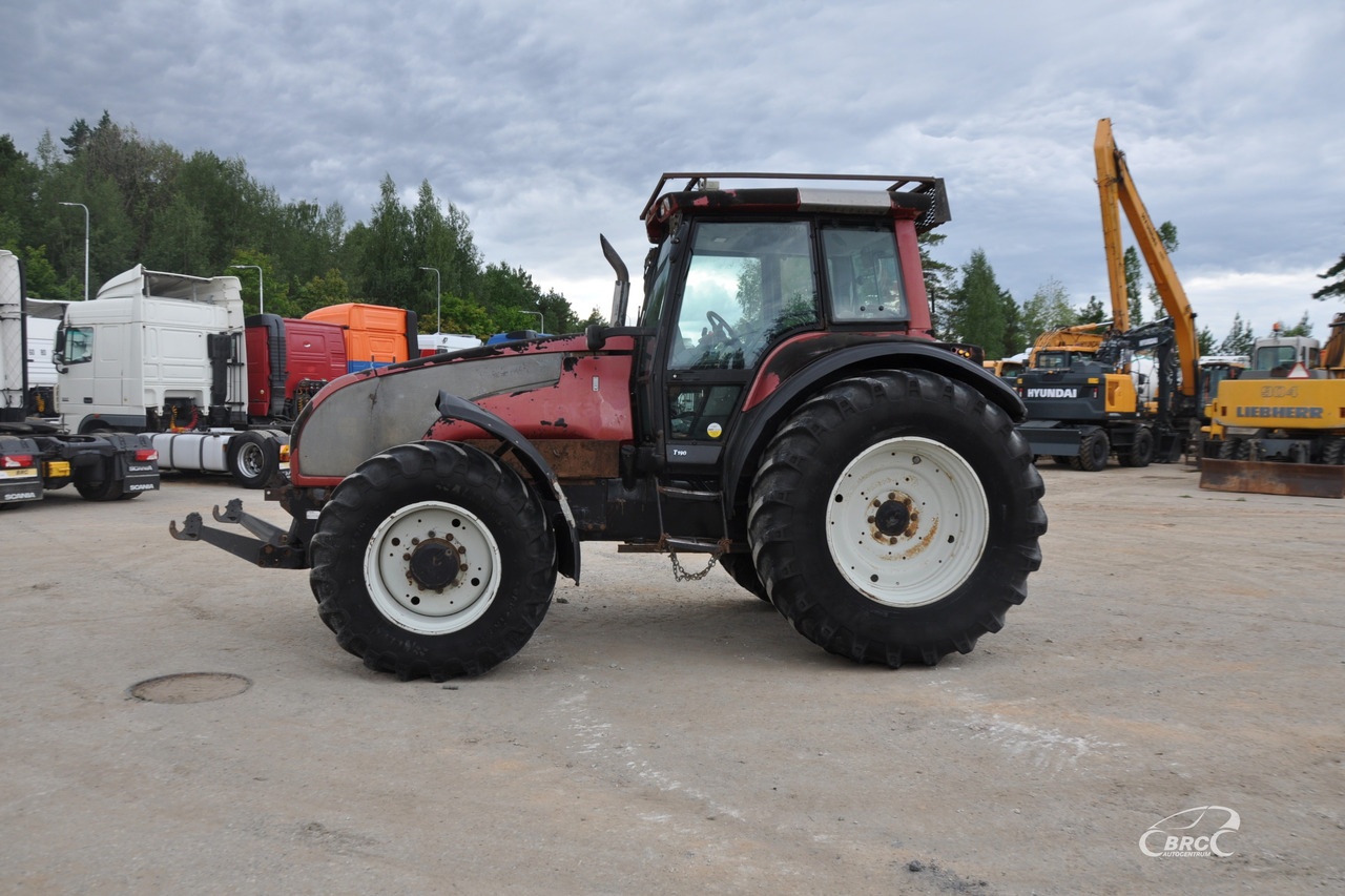 Valtra T190 - Tracteur agricole: photos 4 Valtra T190 - Tracteur agricole: photos 4