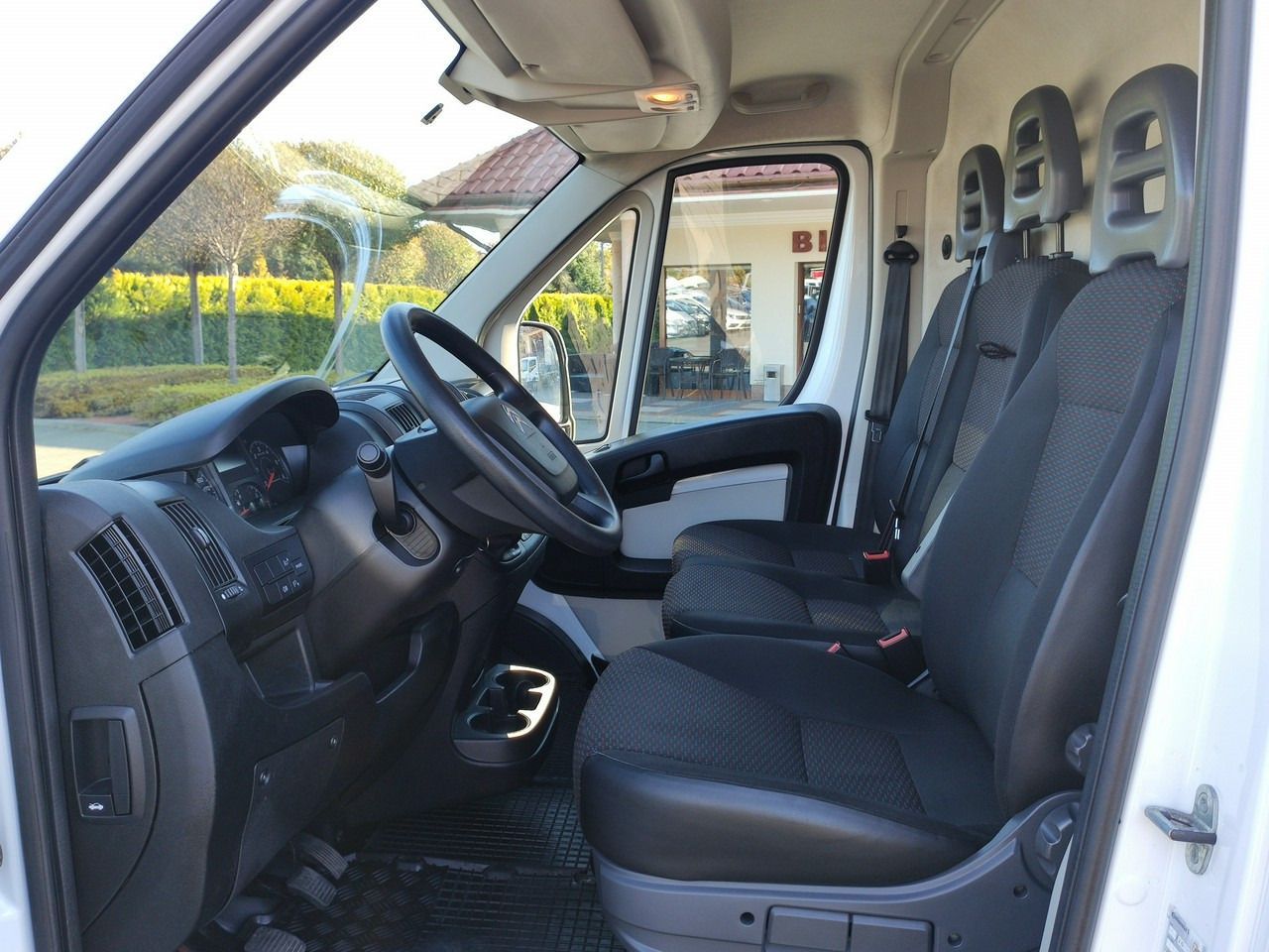 Fourgon utilitaire Citroen Jumper: photos 11