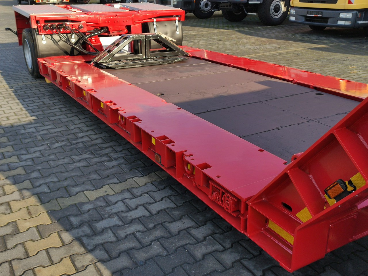 Semi-remorque surbaissé EMTECH 2 osiowa PCN 18 TIEFBETT Zagłębiana Rozciągana Oś Skrętna UNIKAT: photos 13