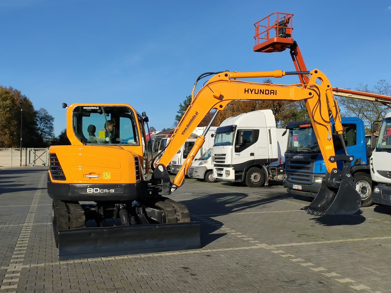 Hyundai ROBEX 80CR-9 2013r 8,3 tony - Pelle sur chenille: photos 4 Hyundai ROBEX 80CR-9 2013r 8,3 tony - Pelle sur chenille: photos 4