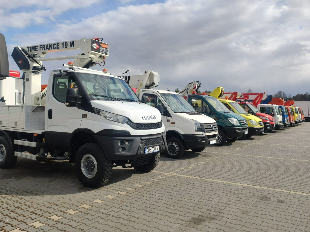 Iveco Daily 55S17W 4x4 Zwyżka 19m Versalift Lat 55 TB Time France en leasing occasion Iveco Daily 55S17W 4x4 Zwyżka 19m Versalift Lat 55 TB Time France: photos 15