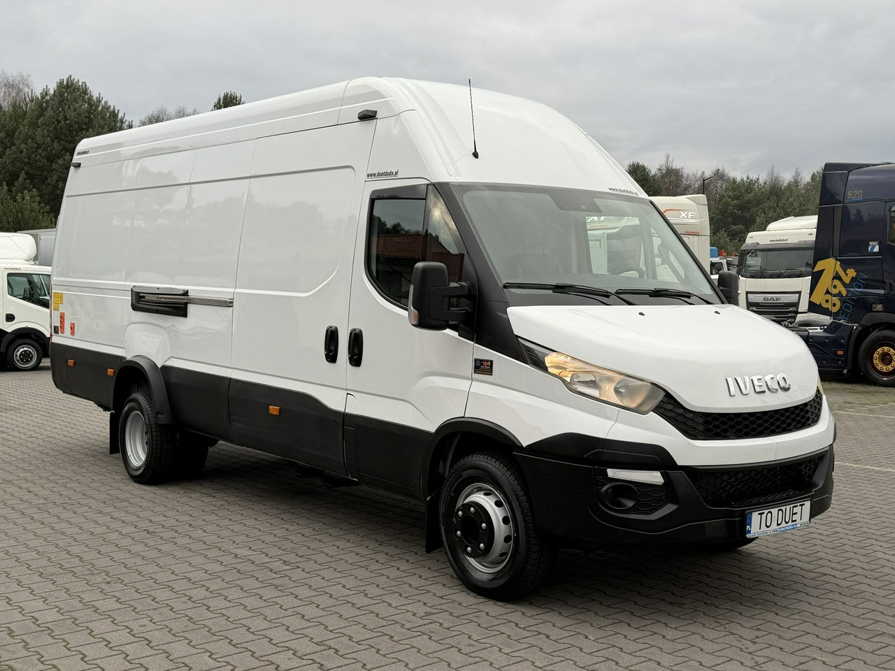 Iveco Daily 70C18 V H - Fourgon utilitaire: photos 1 Iveco Daily 70C18 V H - Fourgon utilitaire: photos 1