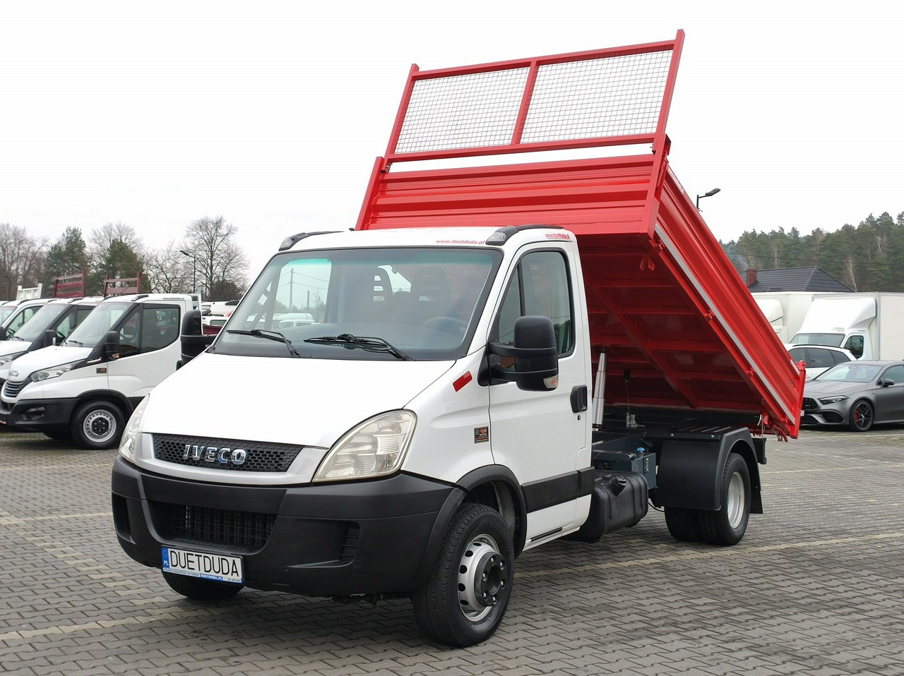 Iveco Daily 70C18 V H - Utilitaire benne: photos 3 Iveco Daily 70C18 V H - Utilitaire benne: photos 3
