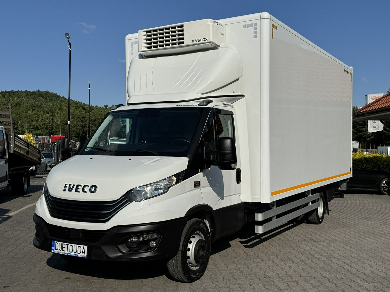 Iveco Daily 72C18 Mroźnia HI-MATIC 14 Euro Palet - Utilitaire frigorifique: photos 4 Iveco Daily 72C18 Mroźnia HI-MATIC 14 Euro Palet - Utilitaire frigorifique: photos 4