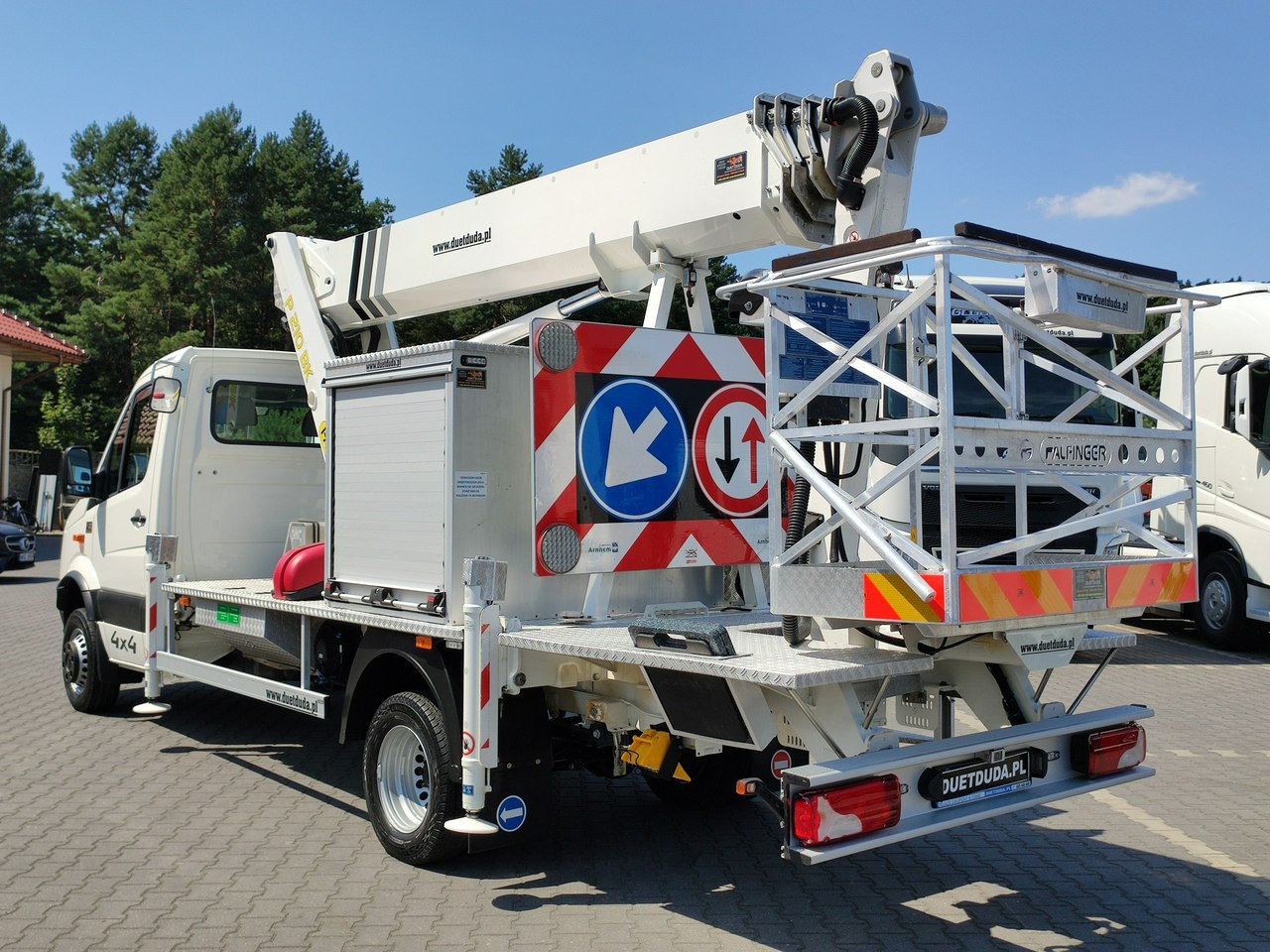 Iveco Volkswagen Crafter 4x4 Zwyżka 21m Palfinger P210BK JIP-Ogon udt en leasing occasion Iveco Volkswagen Crafter 4x4 Zwyżka 21m Palfinger P210BK JIP-Ogon udt: photos 12