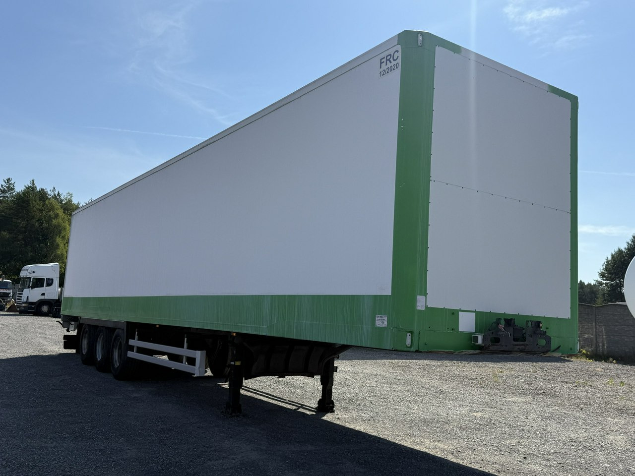 Lamberet SR2 Kontener Tył Drzwi Izoterma Chłodnia bez Agregatu - Semi-remorque isothermique: photos 4 Lamberet SR2 Kontener Tył Drzwi Izoterma Chłodnia bez Agregatu - Semi-remorque isothermique: photos 4