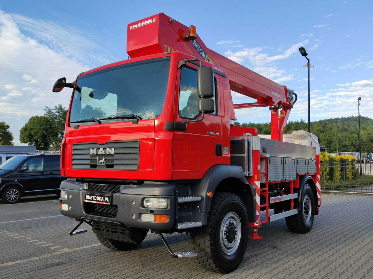 MAN TGM 18.280 4x4 Zwyżka Bison Palfinger TKA 28 Podnośnik Koszowy - Camion avec nacelle: photos 4 MAN TGM 18.280 4x4 Zwyżka Bison Palfinger TKA 28 Podnośnik Koszowy - Camion avec nacelle: photos 4