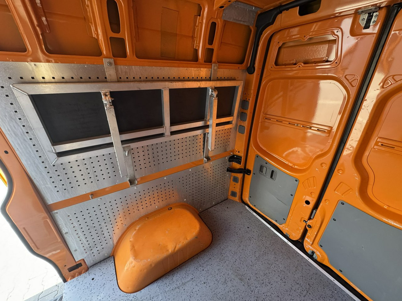 Camion avec nacelle Mercedes Sprinter Zwyżka Podnośnik Koszowy VERSALIFT KLUBB ET-36-LF UDT: photos 12