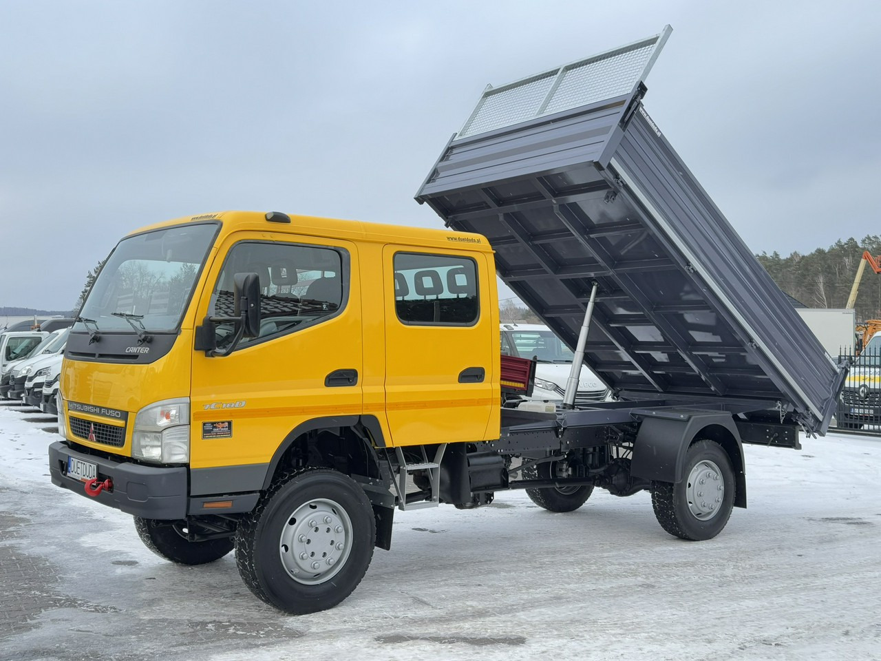 Mitsubishi Canter Fuso 4x4 17C18D 4.9/180KM Wywrotka 3-stronna - Camion benne: photos 1 Mitsubishi Canter Fuso 4x4 17C18D 4.9/180KM Wywrotka 3-stronna - Camion benne: photos 1