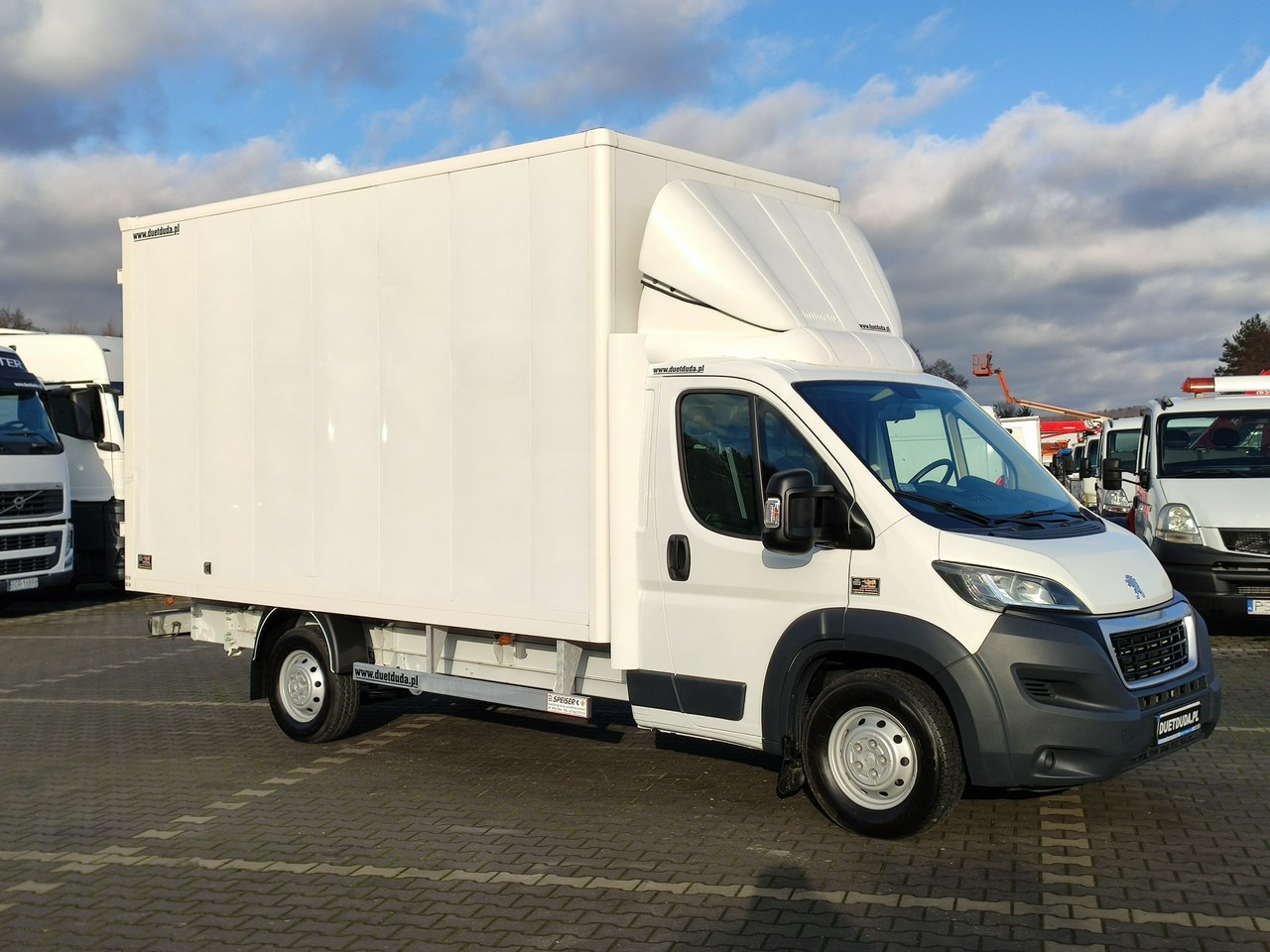 Peugeot Boxer - Fourgon grand volume: photos 1 Peugeot Boxer - Fourgon grand volume: photos 1