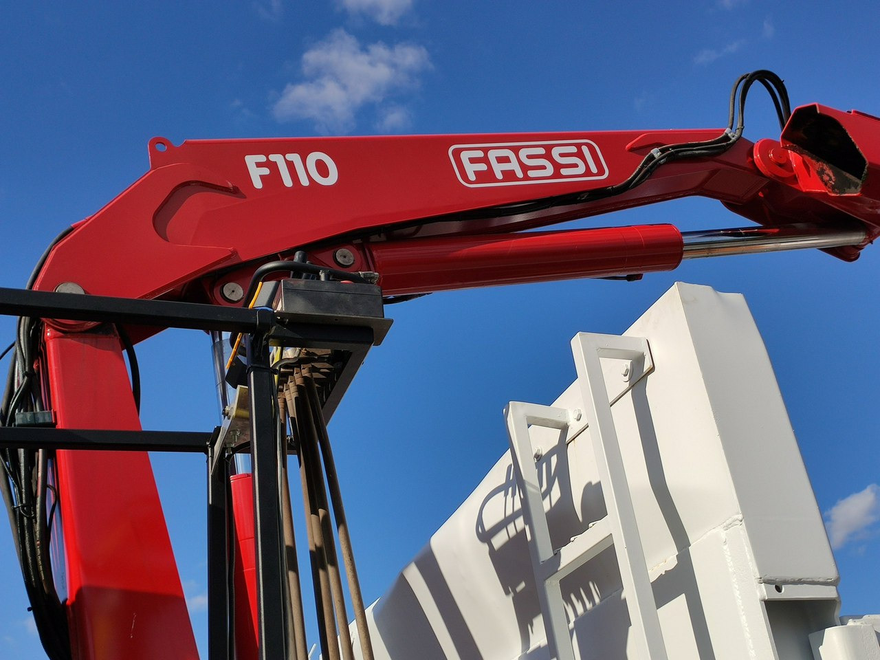 Camion benne, Camion grue Renault Kerax 26.370 6x4 Mocny HDS FASSI F110: photos 9