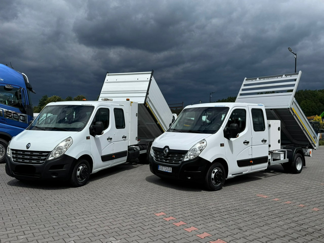 Renault Master - Utilitaire benne: photos 1 Renault Master - Utilitaire benne: photos 1