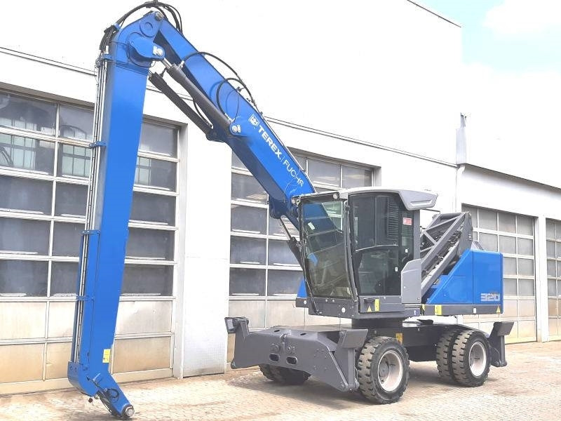 Fuchs MHL 320 F - Pelle de manutention: photos 2 Fuchs MHL 320 F - Pelle de manutention: photos 2