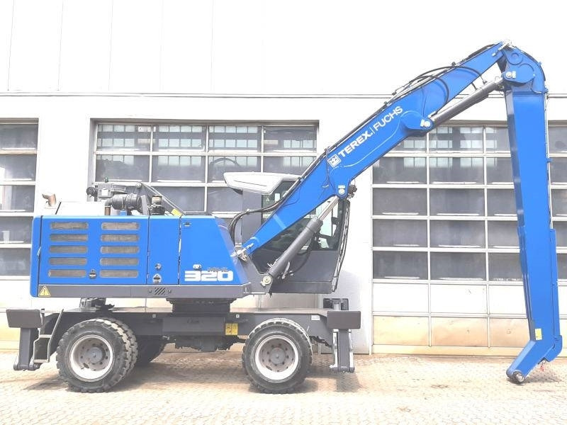 Fuchs MHL 320 F - Pelle de manutention: photos 5 Fuchs MHL 320 F - Pelle de manutention: photos 5