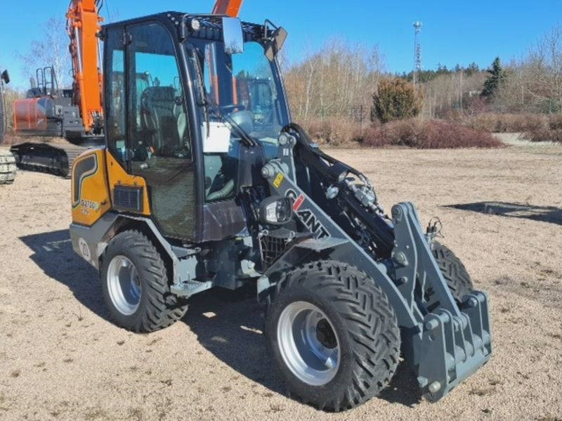 Giant G 2700 E X-Tra Elektro - Mini chargeuse: photos 4 Giant G 2700 E X-Tra Elektro - Mini chargeuse: photos 4