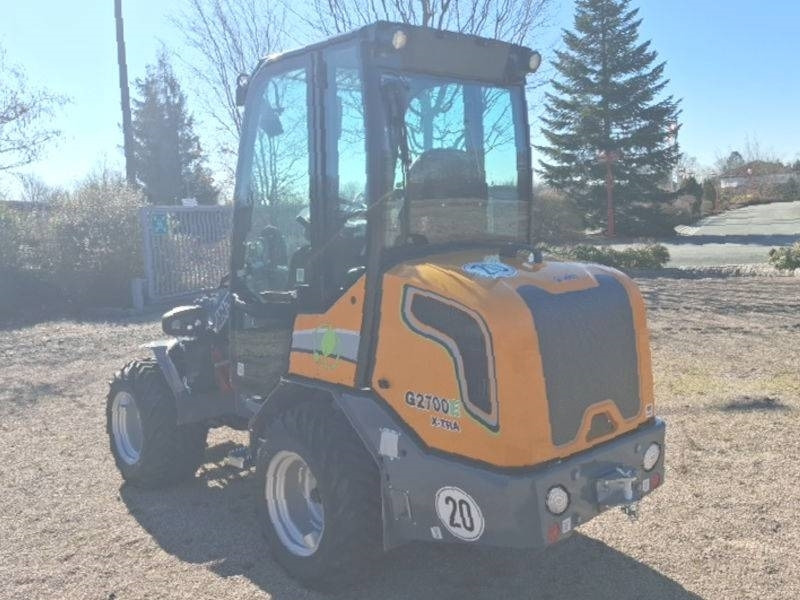 Giant G 2700 E X-Tra Elektro / electric - Mini chargeuse: photos 3 Giant G 2700 E X-Tra Elektro / electric - Mini chargeuse: photos 3